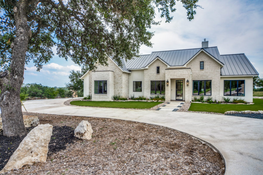 San Antonio Custom Home Builder - Hill Country Transitional